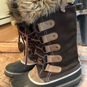 Sorel warm boots